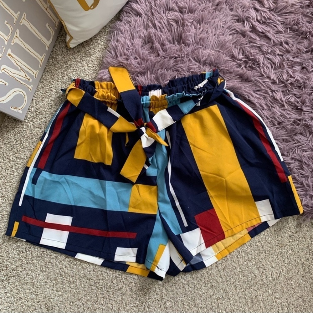 Size Large Ladies's Bundle - Picture 2 of 8